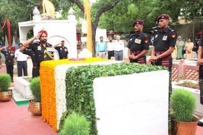  Wreath laying ceremony of late Brig Mohd Usman held